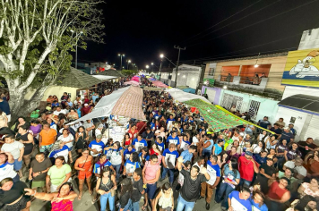 Feira do Empreendedor com alunos da EJA aquece a economia local