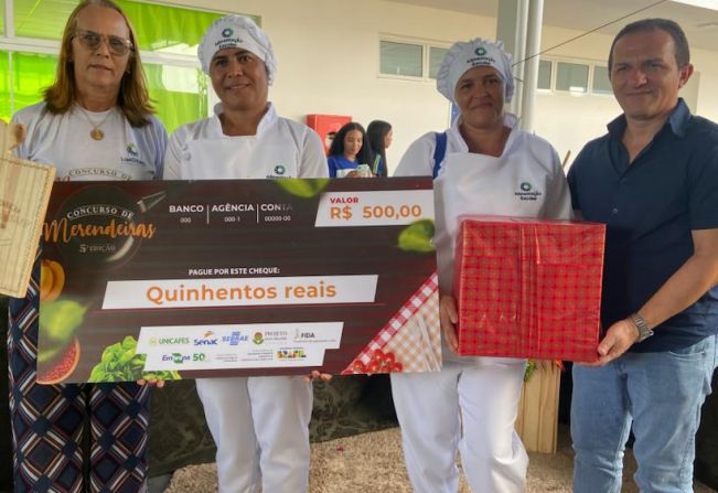 Merendeiras de Limoeiro de Anadia participam da etapa municipal do concurso Merendeiras 2023